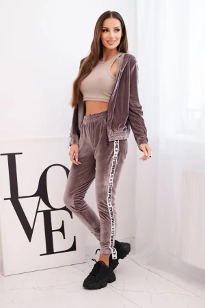 Komplet welurowy z ozdobnymi taśmami szary