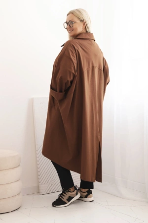 Narzutka damska Plus Size Punto z bawełną i guzikami czekoladowa