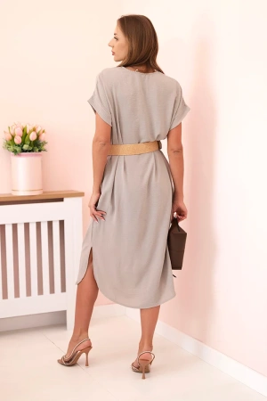 Sukienka z ozdobnym paskiem cappuccino