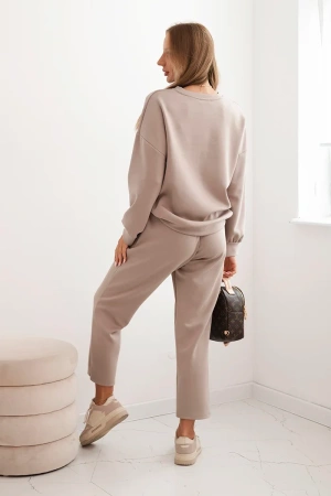 Komplet damski z wiskozy z ozdobnym motywem i spodniami fango