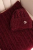 Komplet damski czapka i szalik prążkowany z ozdobą bordowy