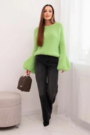 Sweter damski z moheru z bufiastymi rękawami jasno zielona
