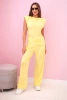 Komplet damski elegancki z szerokimi spodniami i bluzką marszczoną żółty