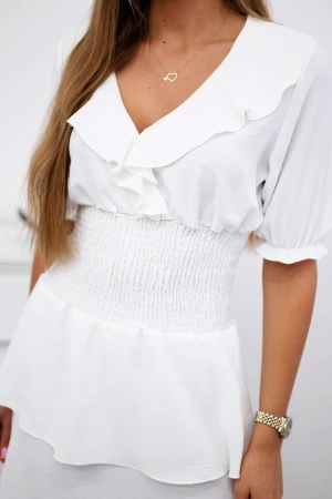 Sukienka taliowana ecru