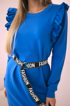 Sukienka damska z falbanami i paskiem chabrowa