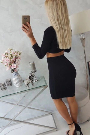 Komplet bluzki ze spódniczką czarny