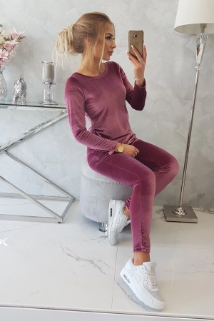 Komplet welurowy z marszczeniem z tyłu ciemny różowy