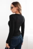 Bluzka damska z wiskozy dopasowana z drapowaniem i broszką czarna