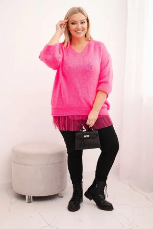 Komplet damski sweter z dekoltem V i bluzka wiskozowa z koronkowym dołem różowy neon