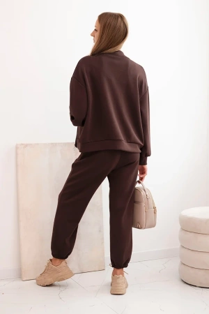 Komplet damski masełkowy z wiskozy z rozpinaną bluzą i spodniami brązowy