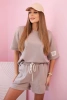 Komplet damski masełko z szortami z wysokim stanem ciemny beżowy