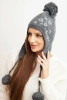 Czapka damska zimowa uszatka z pomponami K431 grafitowa