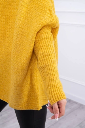 Sweter z kapturem i rękawami typu nietoperz musztardowy
