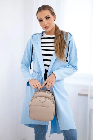 Narzutka z dłuższym tyłem błękitna