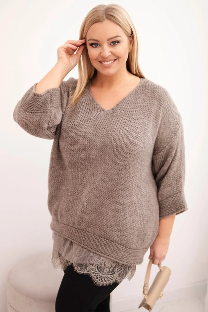 Komplet damski sweter z dekoltem V i bluzka wiskozowa z koronkowym dołem fango