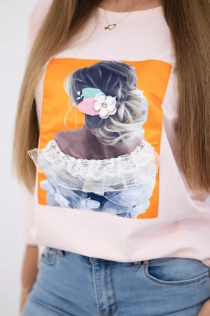 Bluzka z grafiką 3D, koronka pudrowy róż