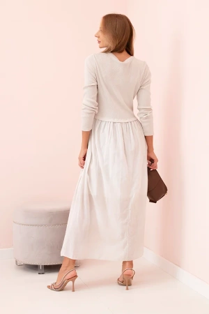 Sukienka damska z bawełną z długim rękawem i dekoltem V beżowa