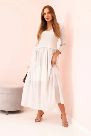 Sukienka damska z bawełną z długim rękawem i dekoltem V beżowa