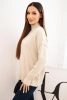 Sweter damski wiskozowy z prążkowanym półgolfem i luźnym fasonem beżowy